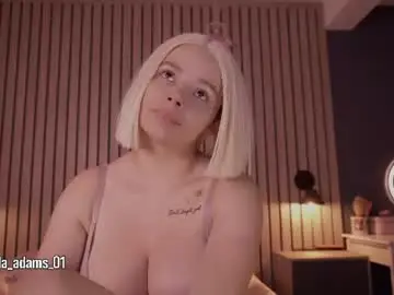 Chaturbate Best live sex cam show of bella_adams_
