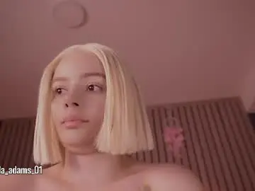 Chaturbate Live Sex of bella_adams_