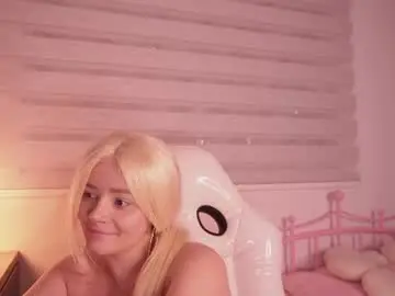 Chaturbate Free Porn Cam of bella_adams_