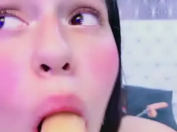 Chaturbate Best live sex cam show of carolineolsenn