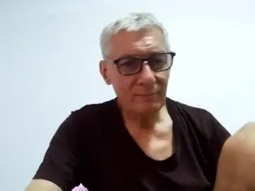Chaturbate Live Sex Cam of cucaio18