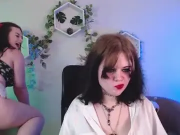 Chaturbate Live Sex Cam of kimi_sky