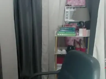 Chaturbate Sex Cam of yourlovekylie