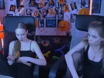 Chaturbate Sex Cam of carolinecartier