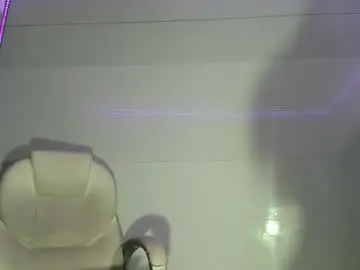 Chaturbate Watch Live Sex Cams of lunafever68