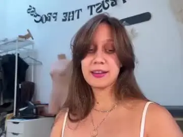 Chaturbate Sex Cam of sasha_moormeoow