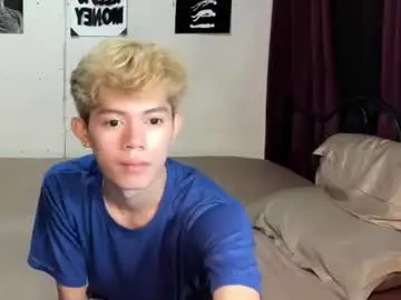 Chaturbate Best live sex cam show of kianhot_twink