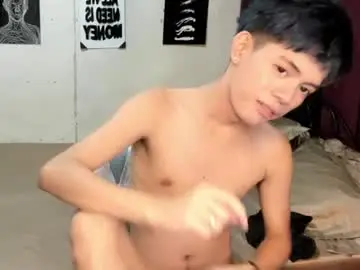 Chaturbate Sex Cam of kianhot_twink