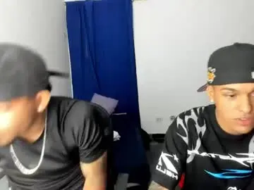 Chaturbate Live Porn of master_boy28