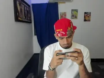 Chaturbate Free Live Porn of master_boy28