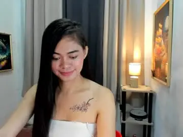 Chaturbate Live Sex Cam of kendymuse