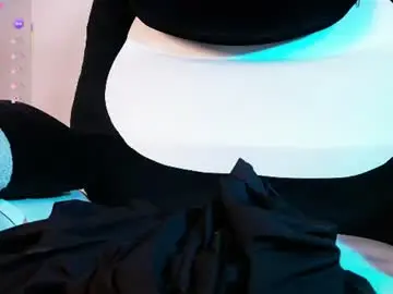 Chaturbate Nude Webcam of kore__1