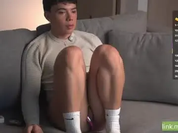 Chaturbate Watch Live Sex Cams of zamuel_18