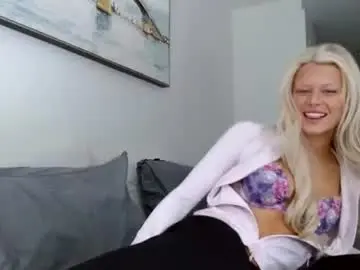 Chaturbate Watch Live Sex Cams of dollyvey