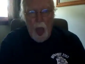 Chaturbate Live Porn of hornyinohio9