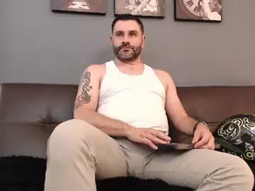 Chaturbate Nude Webcam of jonas_beard1