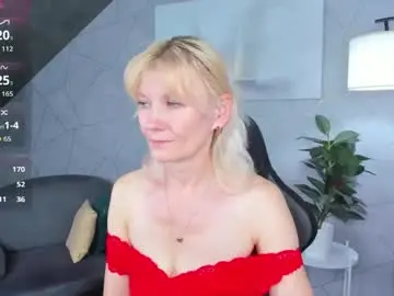 Chaturbate Best live sex cam show of julie_lucasss