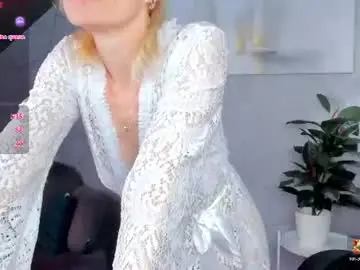 Chaturbate Free Live Porn of julie_lucasss
