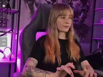 Chaturbate Adult Video Chat of lexiwenford