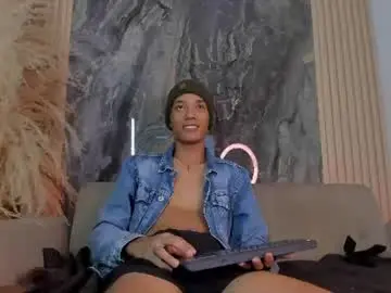 Chaturbate Best live sex cam show of ospinacamm_