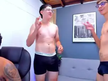 Chaturbate Free Live Porn of wallen_house