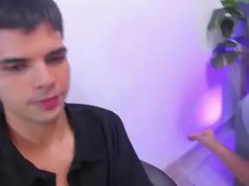Chaturbate Live Porn of wallen_house