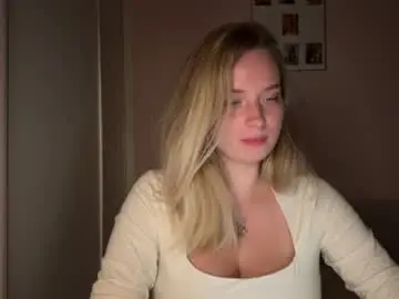 Chaturbate Live Porn of moonlit_kiss_