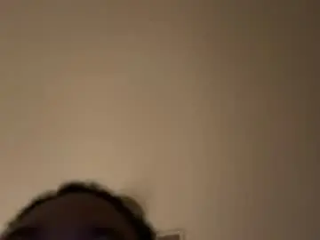 Chaturbate Watch Live Sex Cams of saharastarrfire