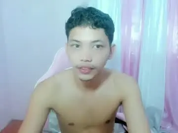 Chaturbate Live Sex Cam of urbigcock_alvin
