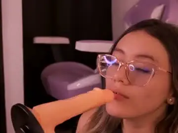Chaturbate Live Sex of abril_valen