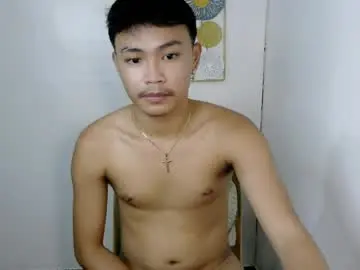 Chaturbate Free Live Porn of callmebabyceejay_