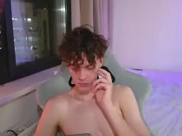 Chaturbate Watch Live Sex Cams of cute_thomas