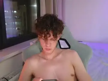 Chaturbate Free Porn Cam of cute_thomas