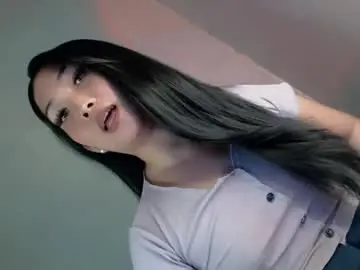 Chaturbate Live Porn of pillow_whispers