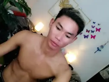 Chaturbate Live Sex Cam of yourdreamboyx