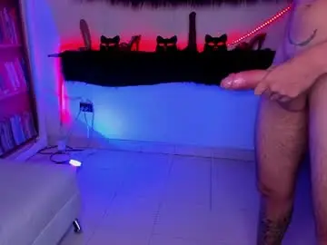 Chaturbate Sex Cam of 3loverlive