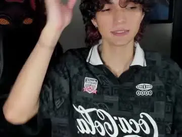 Chaturbate Watch Live Sex Cams of halan_jr