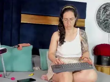 Chaturbate Watch Live Sex Cams of kissingcobank