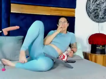 Chaturbate Best live sex cam show of kissingcobank
