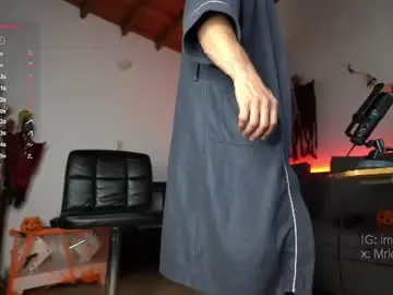Chaturbate Live Sex Cam of mrlouiss