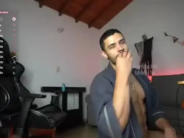 Chaturbate Free Porn Cam of mrlouiss
