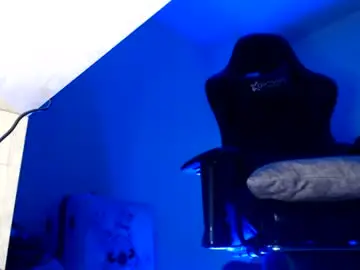 Chaturbate Free Porn Cam of woondeer17