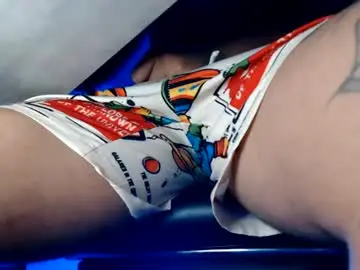 Chaturbate Watch Live Sex Cams of woondeer17