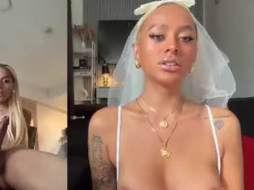 Chaturbate Best Webcam of xmonstrouscockivy