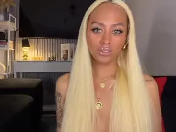 Chaturbate Sex Cam of xmonstrouscockivy