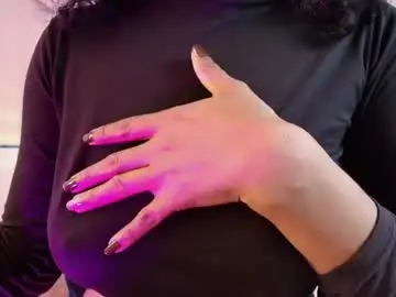Chaturbate Sex Cam of elliee_alves