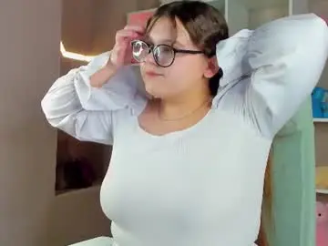 Chaturbate Free Live Porn of karen_martiin
