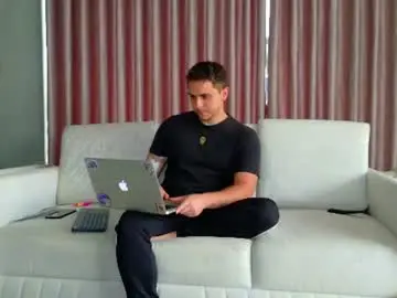 Chaturbate Best live sex cam show of liam_walk