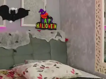 Chaturbate Adult Video Chat of sophiee_sin