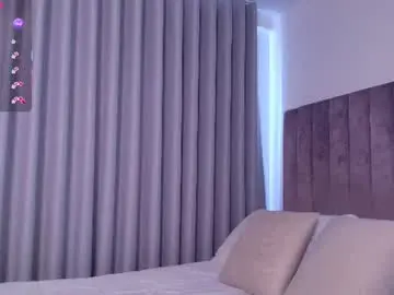 Chaturbate Best live sex cam show of ximelopez1